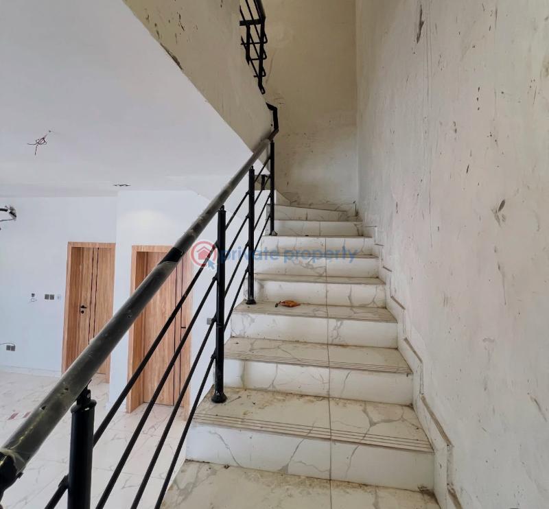 Fully serviced 4 bedroom terrace duplexes - 5 4 bedroom Terraced Duplex For Sale Secure Estate At Ajah Lekki Ajah Lagos - 5