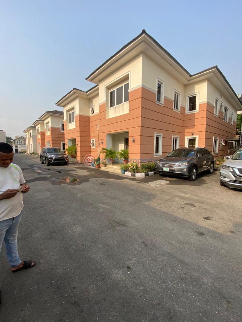 4 bedroom Semi detached Duplex For Rent Off Admiralty Lekki Phase 1 Lagos - 0