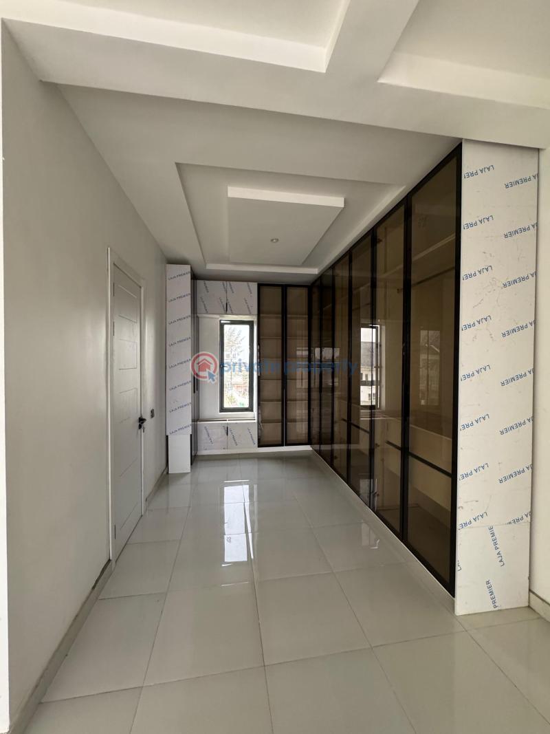 5 bedroom Detached Duplex For Sale Ikate Elegushi Lekki Lagos - 9