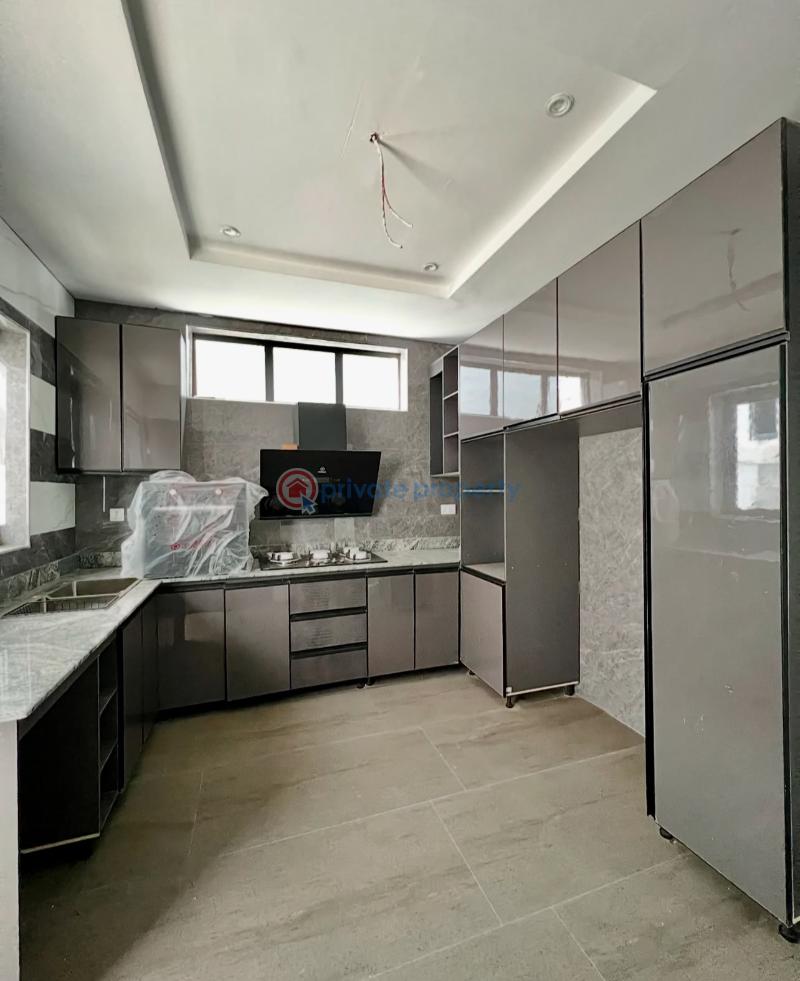 5 bedroom Detached Duplex For Sale Secure Estate At Chevron Drive Lekki Chevron Drive Lekki Lagos - 5