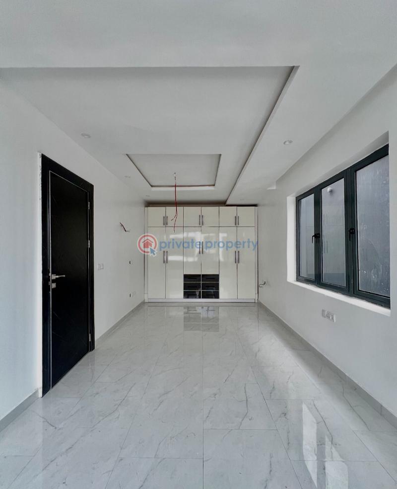 Fully serviced 5 bedroom fully detached swimming pool duplex with bq - 11 5 bedroom Detached Duplex For Sale Secure Estate At Chevron Lekki Chevron Drive Lekki Lagos - 11
