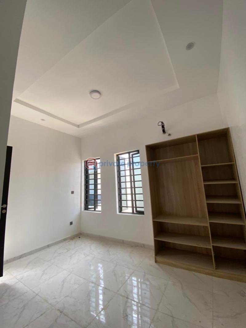 5 bedroom Detached Duplex For Sale Osapa London Lekki Lagos - 1
