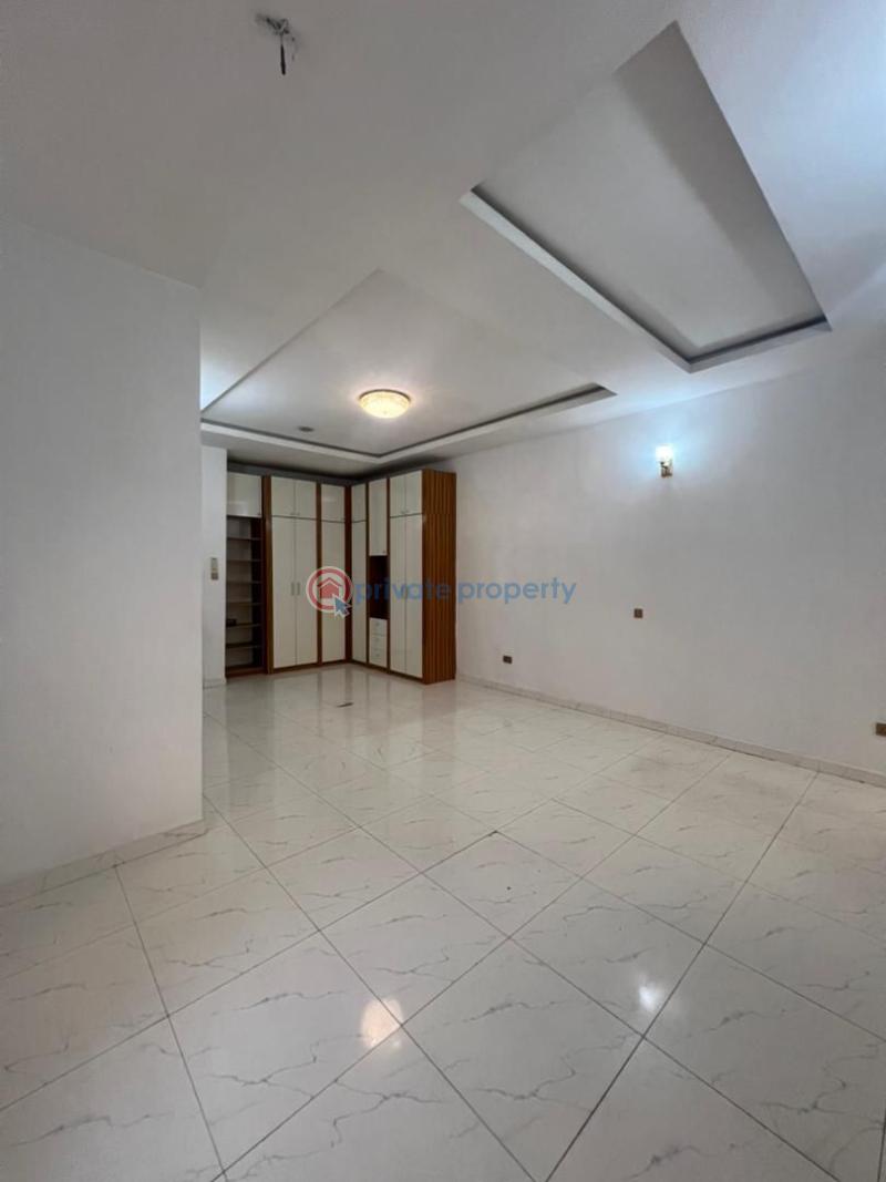 House For Sale Orchid Before The Roundabout Along Lekki Expressway Lagos - 11