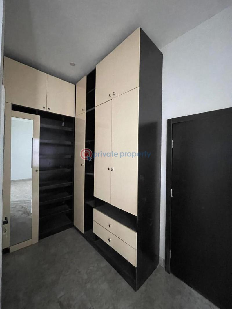 House For Sale Orchid Before The Roundabout Along Lekki Expressway Lagos - 2