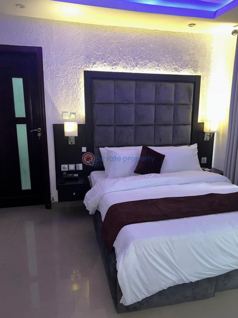 Fully serviced furnished 2 bedroom apartment on the ground floor - 5 2 bedroom Block Of Flats For Rent Victoria Island Lagos - 5
