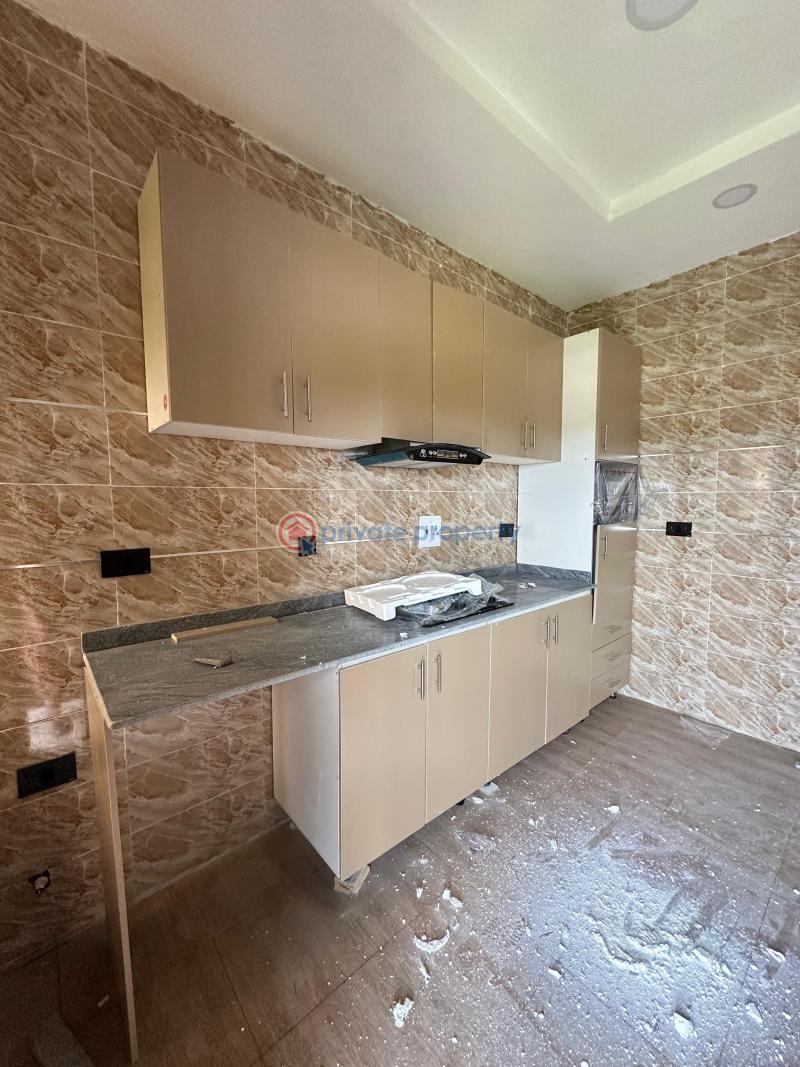 Fully serviced luxury spacious 2 bedroom apartment with swimming pool and gym - 12 2 bedroom House For Sale Ajah Lagos - 12