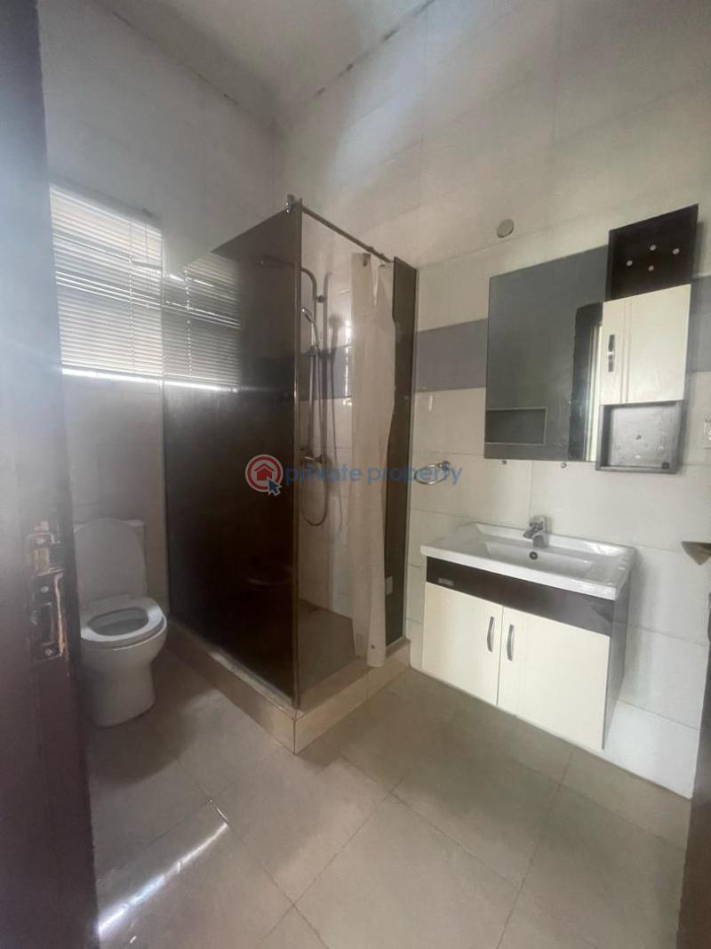 1 bedroom Mini Flat For Rent Lekki Phase 1 Lagos - 3