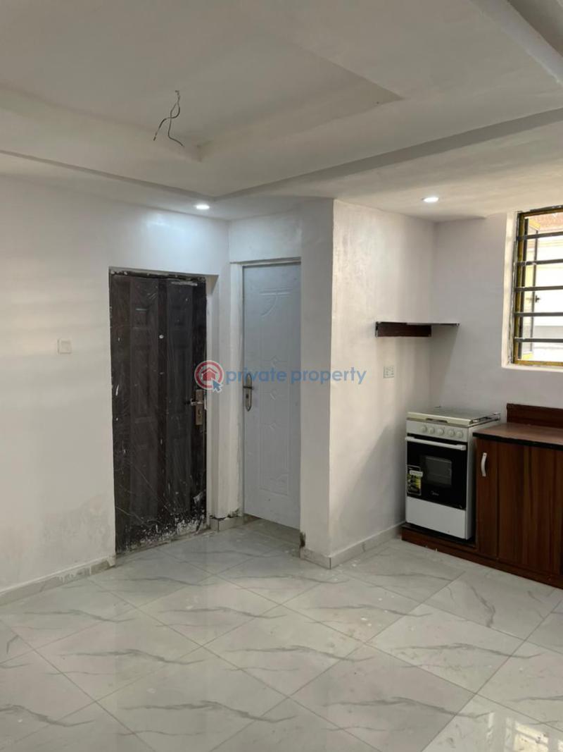 1 bedroom Mini Flat For Rent Osapa London Lekki Lagos - 6