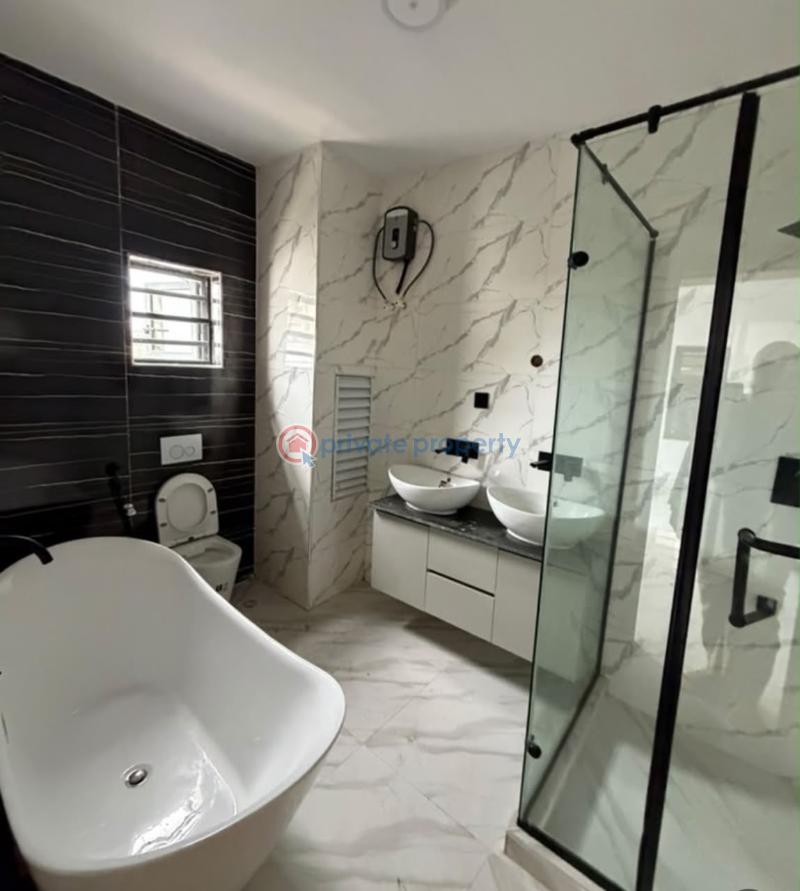 3 bedroom Block Of Flats For Rent Off Freedom Way, Lekki, Lagos Lekki Lagos - 4