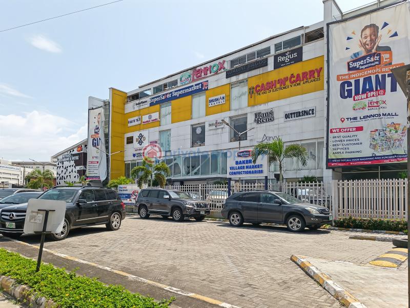 Private Office For Rent Block 10, Plot 2 & 3 Admiralty Way Lekki Phase 1 Lagos - 1