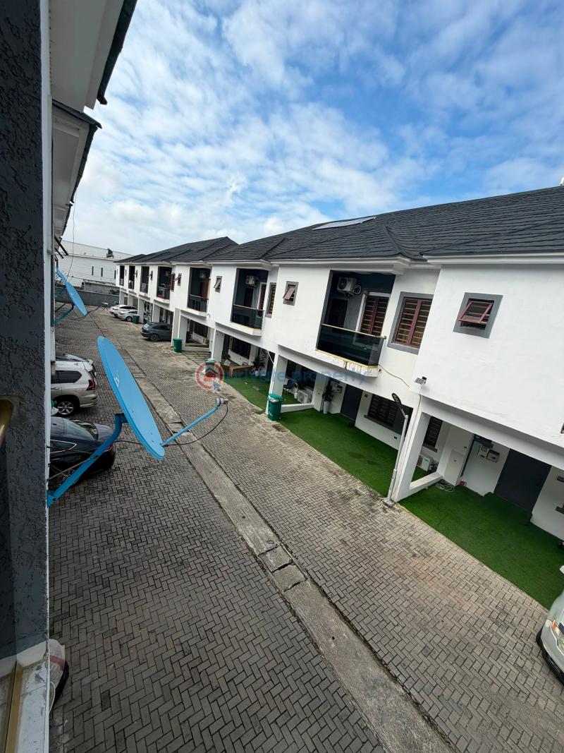 1 bedroom Mini Flat For Rent Royal Pine Estate Gate 1 Lekki Lagos - 6