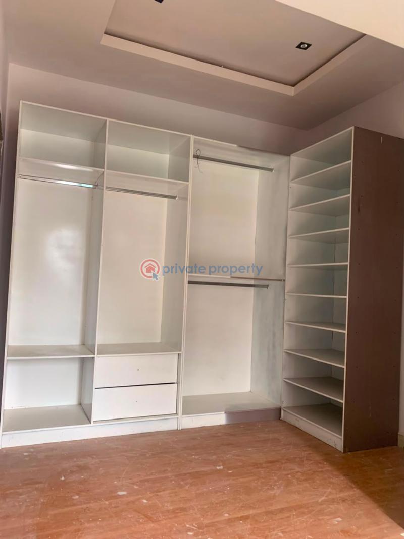 Self Contain For Rent Adeola Odeku Victoria Island Lagos - 1