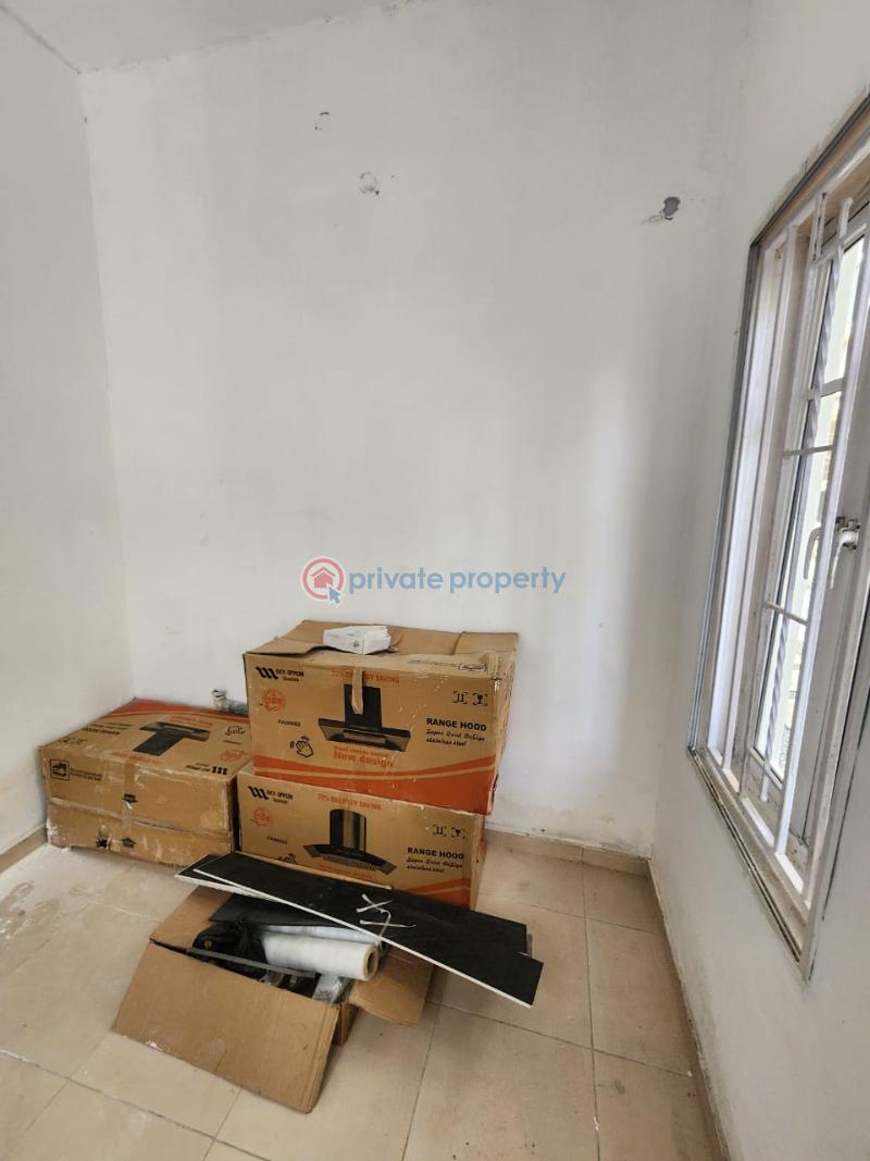 1 bedroom Self Contain For Rent Lekki Phase 1 Lagos - 6