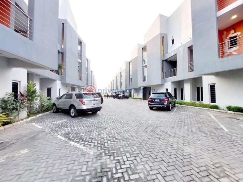 4 bedroom Terraced Duplex For Rent Lekki Phase 1 Lagos - 1