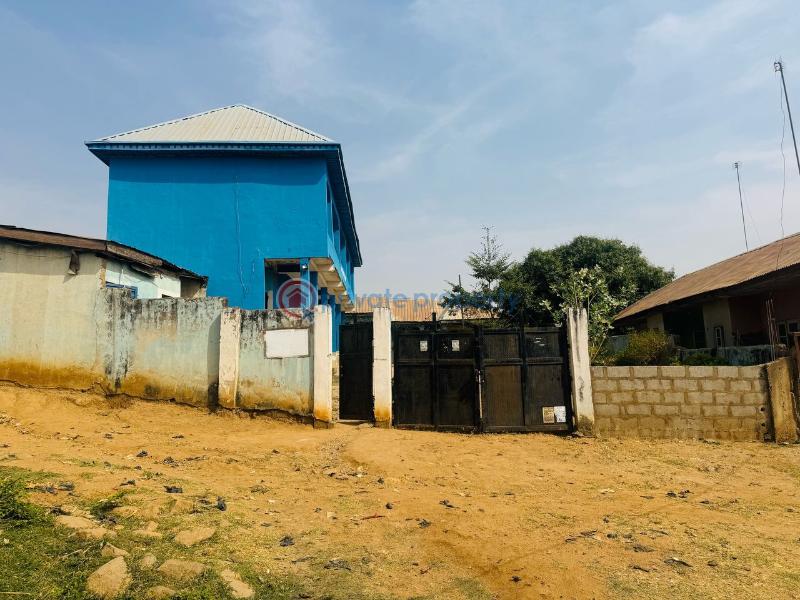 School For Sale One Man Village. Mararaba Abuja Phase 4  - 7