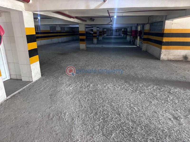 Mall/Complex/Plaza For Sale Orchid Road Lekki Expressway Lagos - 5
