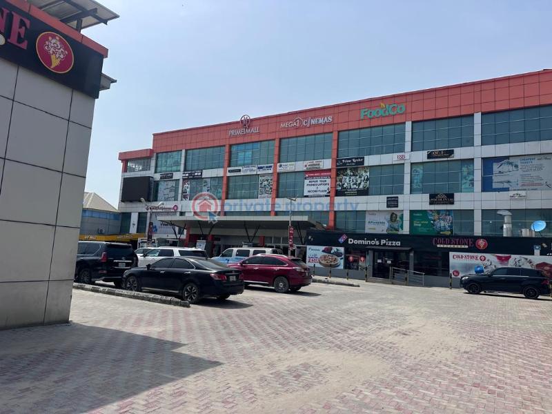 Mall/Complex/Plaza For Sale Orchid Road Lekki Expressway Lagos - 6