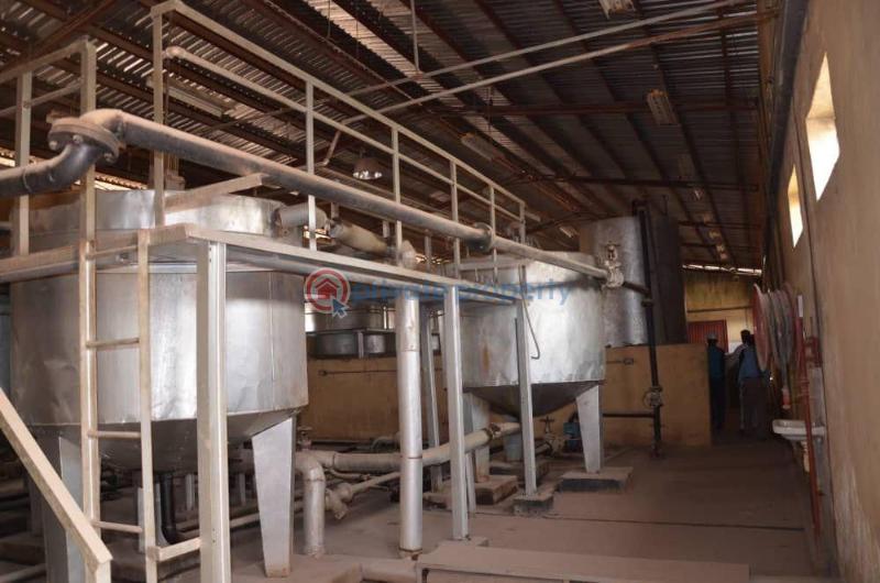 10 bedroom Tank Farm For Sale Near Kaduna Refinery, Chikun Lga, Kaduna State Kaduna South  - 1