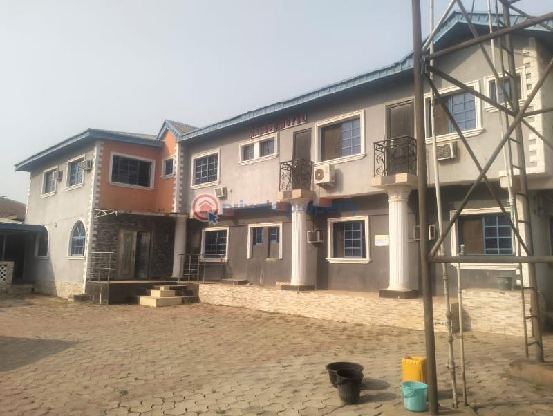 Hotel For Sale Baptist Grammar School Nihort Area Ibadan Oyo - 4