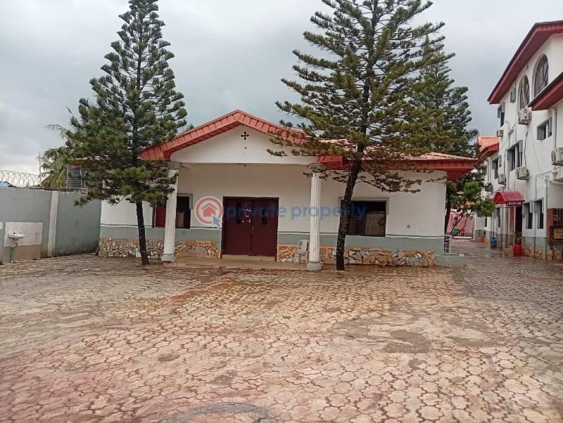 10 bedroom Hotel For Sale Akinde Road Alakuko Lagos Ijaye Ojokoro Ifako-Ijaiye Lagos - 5