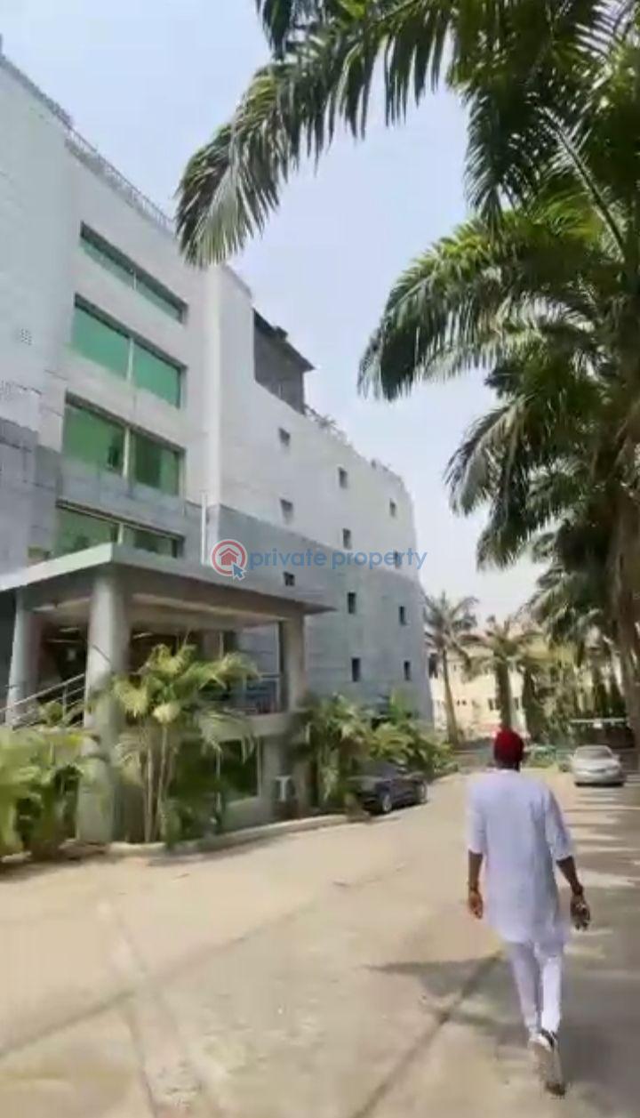 10 bedroom Hotel For Sale Wuze 4 Wuse Abuja Phase 1  - 2