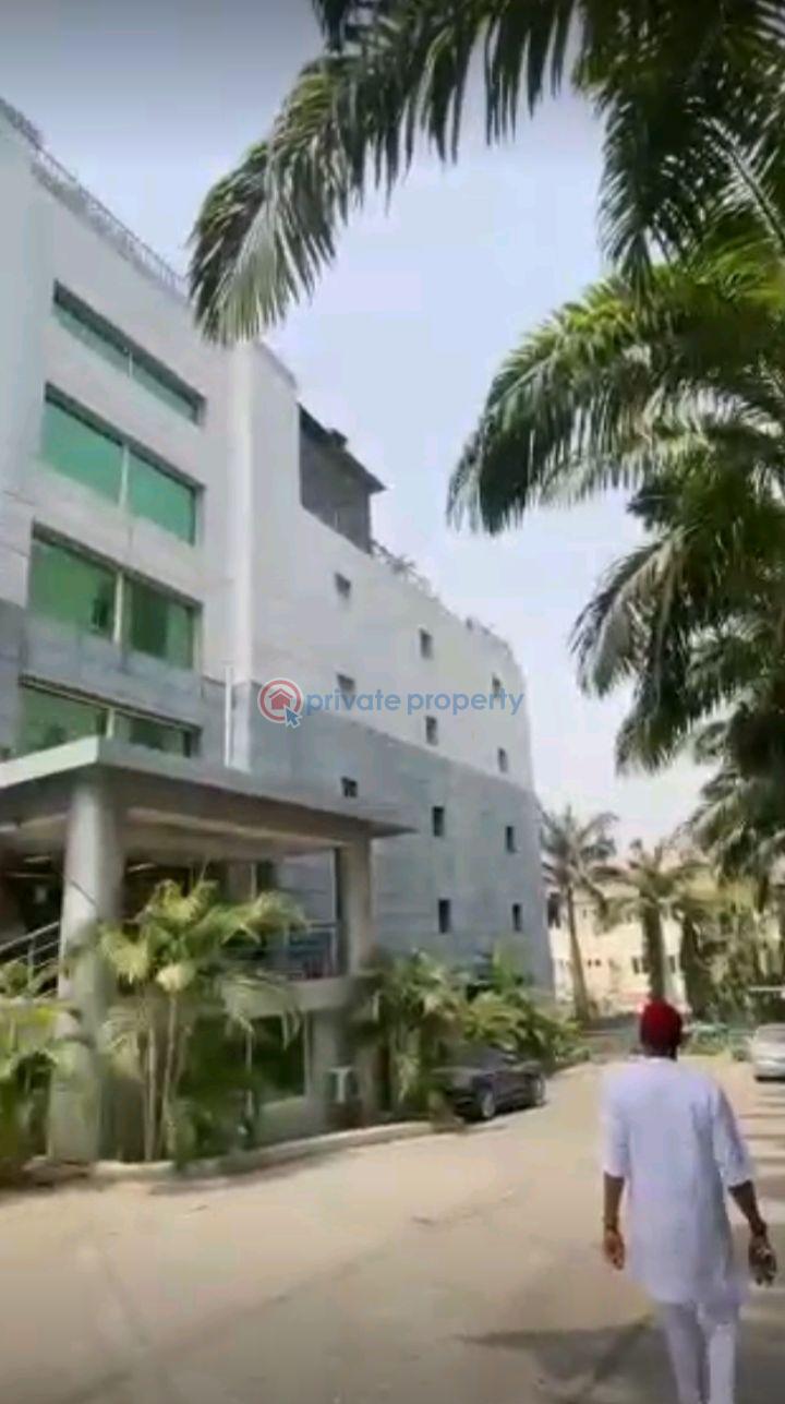 10 bedroom Hotel For Sale Wuze 4 Wuse Abuja Phase 1  - 5