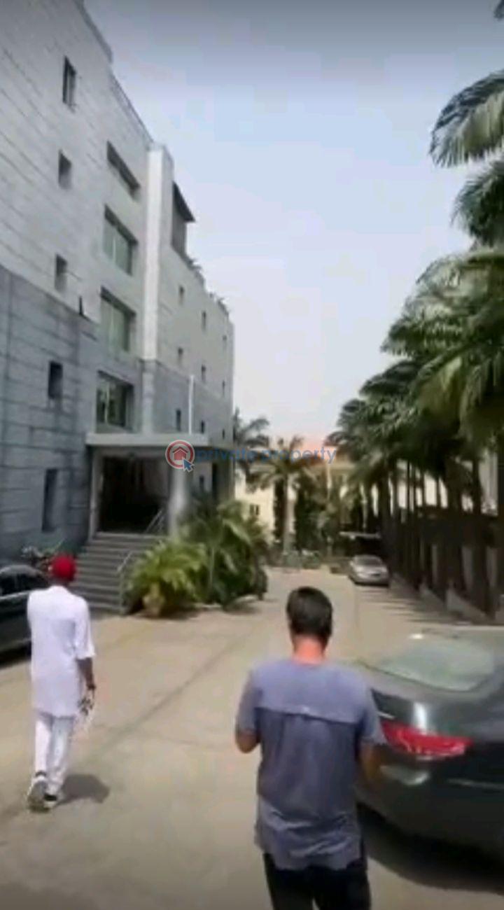 10 bedroom Hotel For Sale Wuze 4 Wuse Abuja Phase 1  - 7