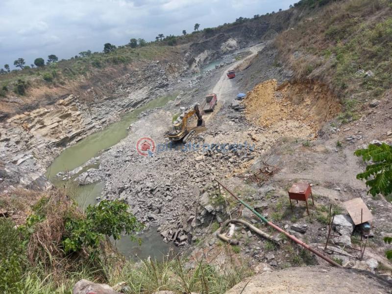 Factory For Sale Ikeja/mowe/lekki/abuja/ondo/kaduna/ekiti/ebonyi Ikeja  Lagos - 3