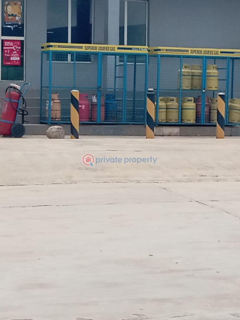 Filling Station For Sale Toll Gate, Ibadan Lagos Express Way Basorun Ibadan Oyo - 1
