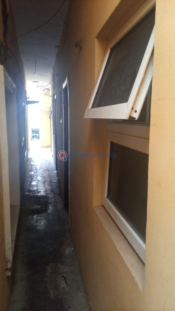 10 bedroom Hotel For Sale Sangotedo Ajah Close To The Express Ajah Lagos - 9