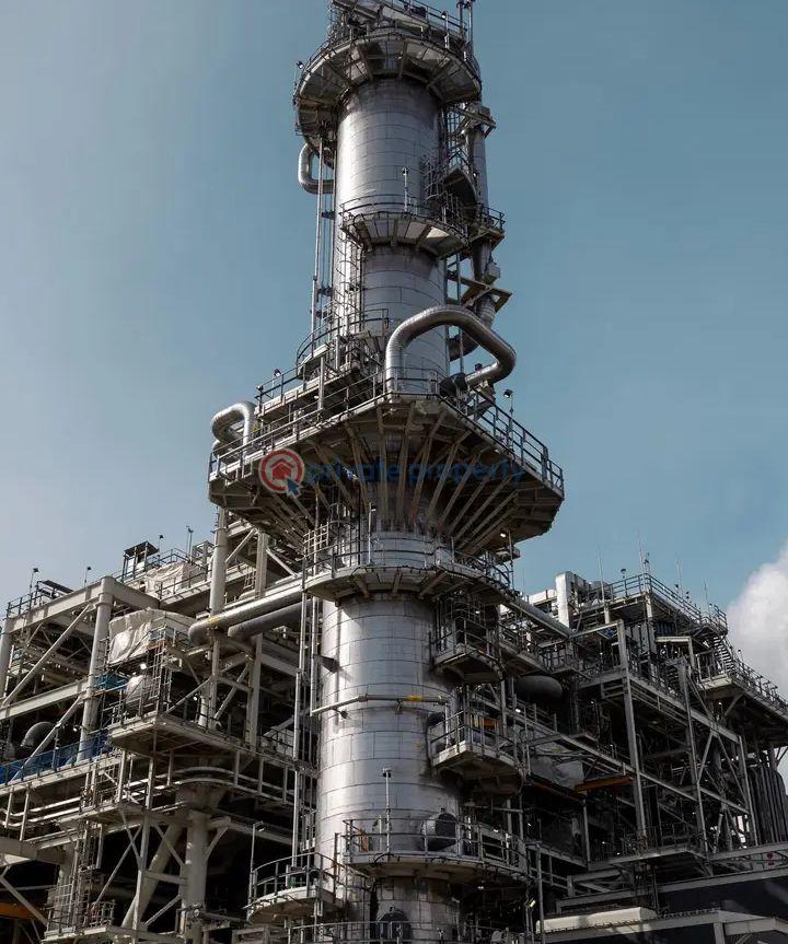 10 bedroom Tank Farm For Sale Lekki Phase 1 Lagos - 1