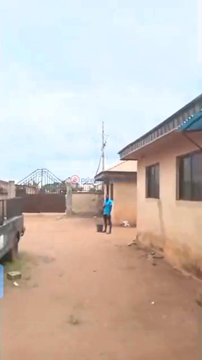 Factory For Sale Evbuodia* Off Airport Road Extension,benin City,benin State. Benin Edo - 4
