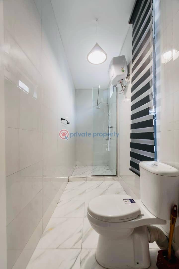 Funm lovely two bedroom - 4 2 bedroom Self Contain Short let Rock Drive, Off Bisola Durosinmi Etti Lekki Phase 1 Lagos - 4