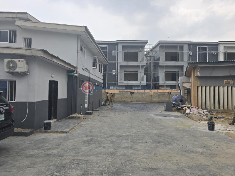 1 bedroom Flat & Apartment For Rent Oduduwa Crescent, Ikeja Lagos - 3