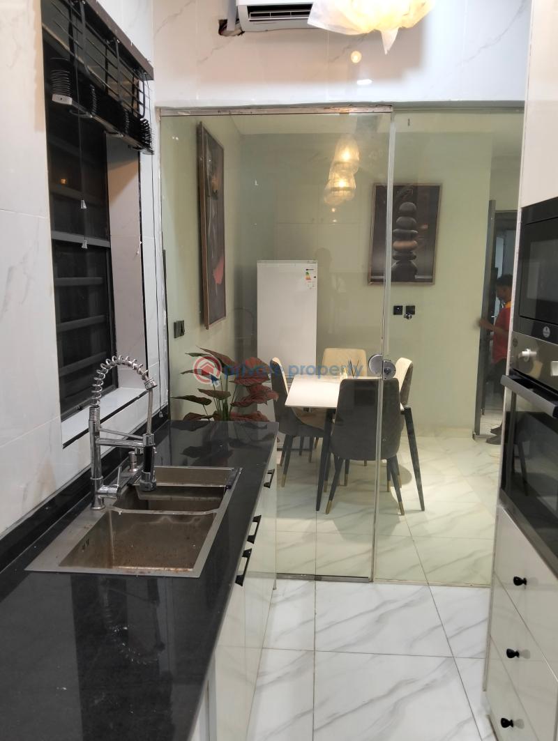 2 bedroom Mini Flat For Sale Off Freedom Way Lekki Phase 1 Lagos - 5