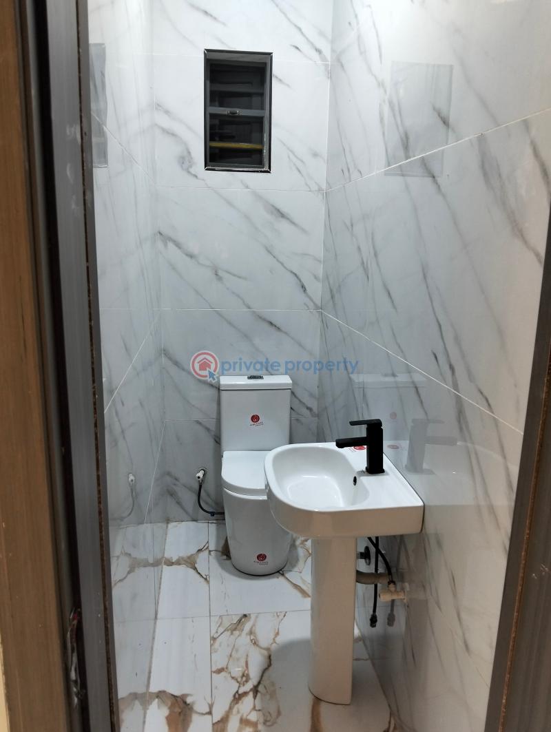 2 bedroom Mini Flat For Sale Off Freedom Way Lekki Phase 1 Lagos - 11