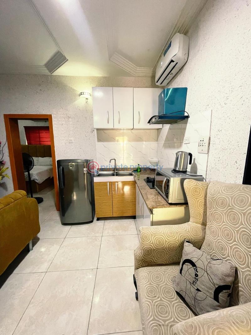2 bedroom Flat & Apartment Short let Ikeja GRA Lagos - 2