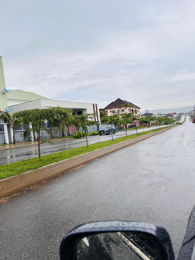Furnished 2 bedroom apartment - 3 2 bedroom Block Of Flats For Sale Jahi Abuja Phase 2  - 3