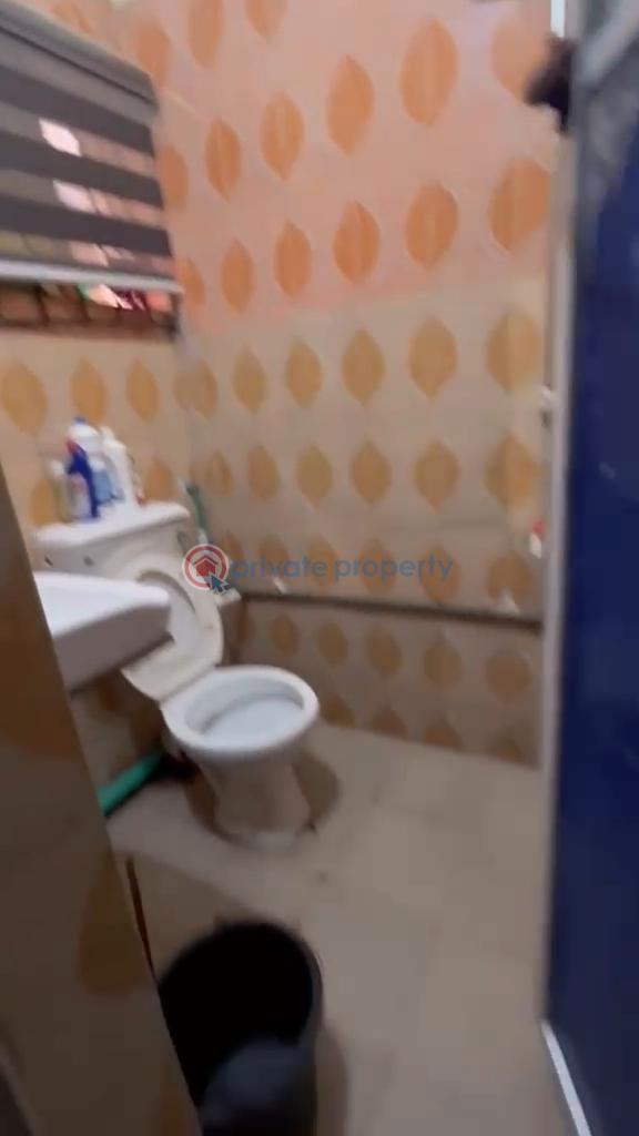 2 bedroom Block Of Flats For Rent Off Pedro Rd Charlie Boy Palmgroove Shomolu Lagos - 17
