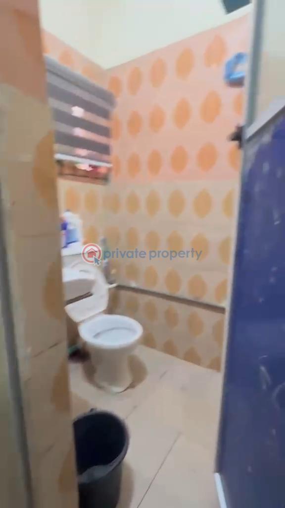 2 bedroom Block Of Flats For Rent Off Pedro Rd Charlie Boy Palmgroove Shomolu Lagos - 15
