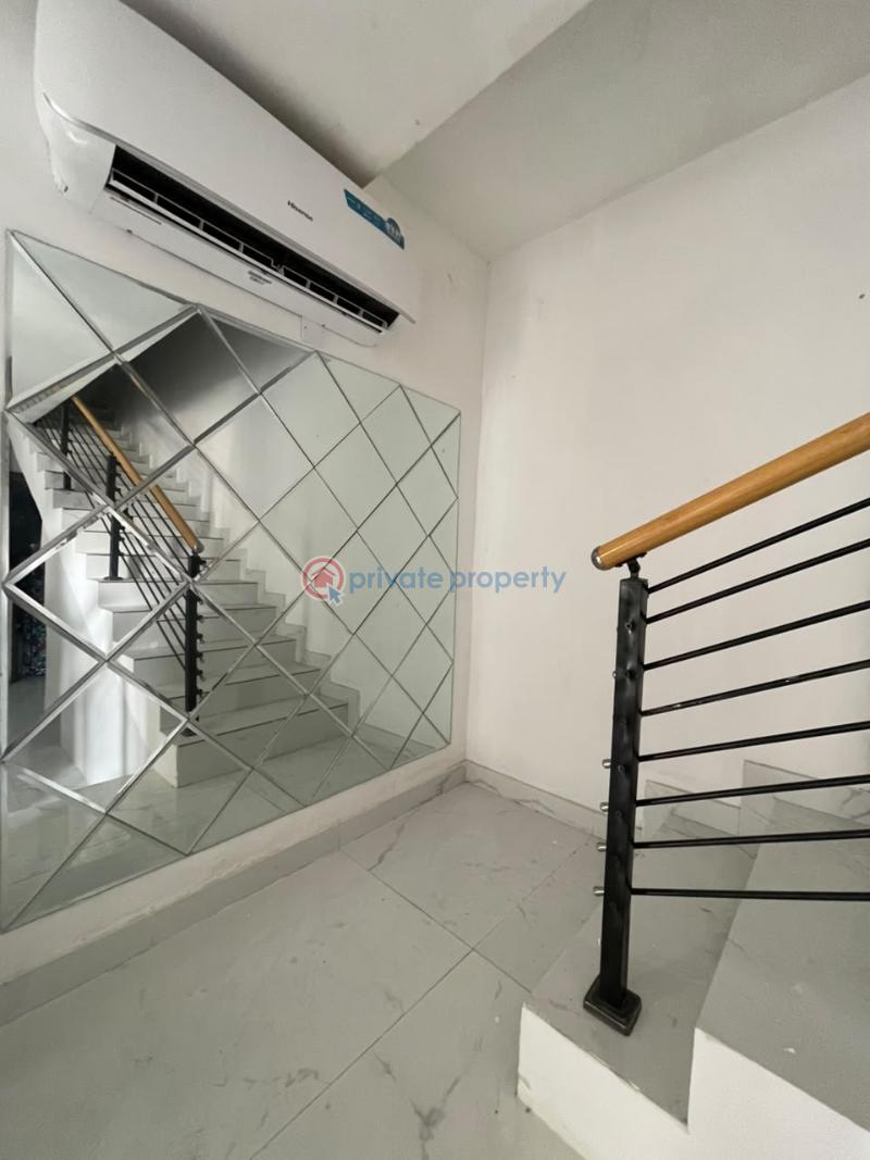 2 bedroom Maisonette For Rent Lekki Phase 1 Lagos - 7