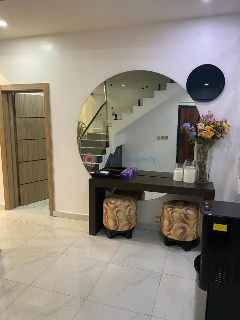 2 bedroom House For Rent Ikoyi Lagos - 1