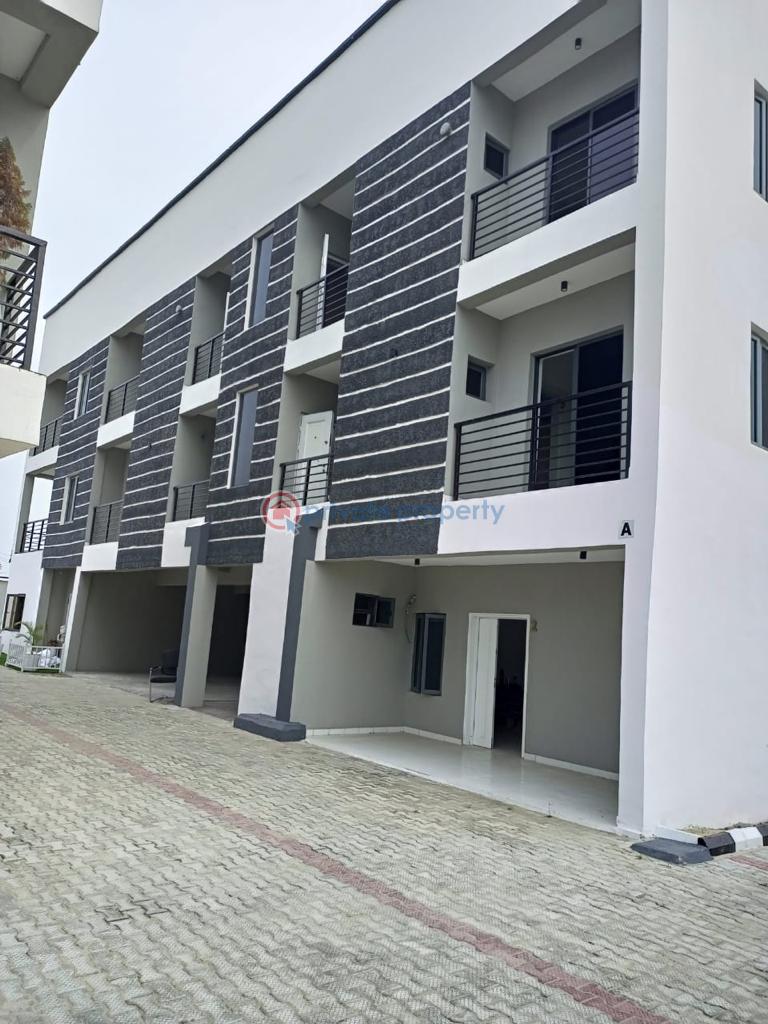 2 bedroom Block Of Flats For Rent The Property Located At Within An Estate Ikate Elegushi Lekki Lagos - 0