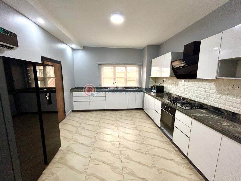 3 bedroom Block Of Flats Short let Ikoyi Lagos - 3