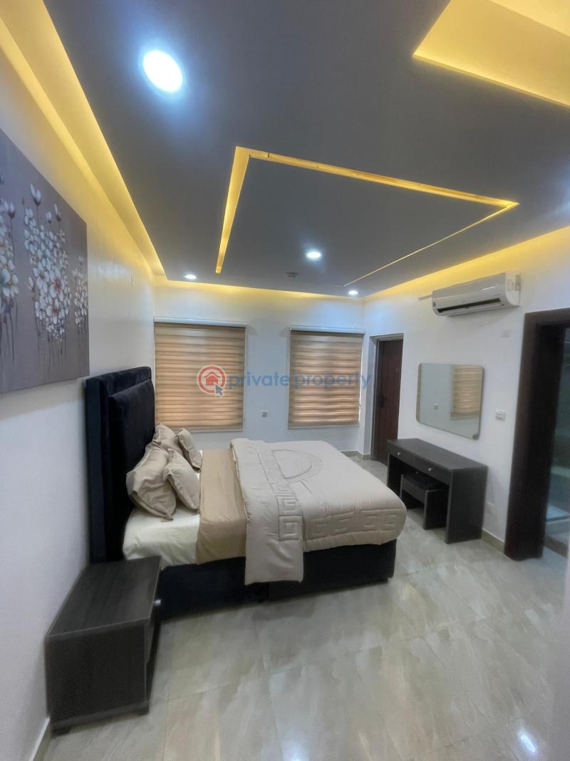 3 bedroom Block Of Flats For Rent Turnbull Street Off Banana Road Ikoyi Lagos - 10