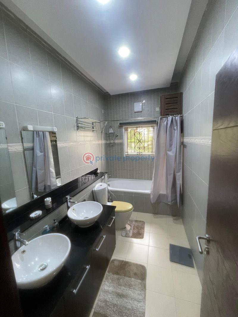 3 bedroom Block Of Flats For Rent Turnbull Street Off Banana Road Ikoyi Lagos - 7