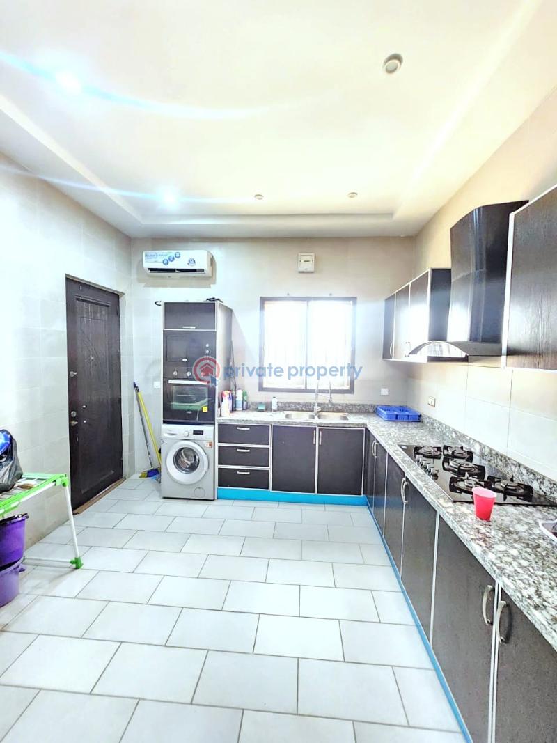 3 bedroom Flat & Apartment For Rent Lekki Right Lekki Phase 1 Lagos - 19