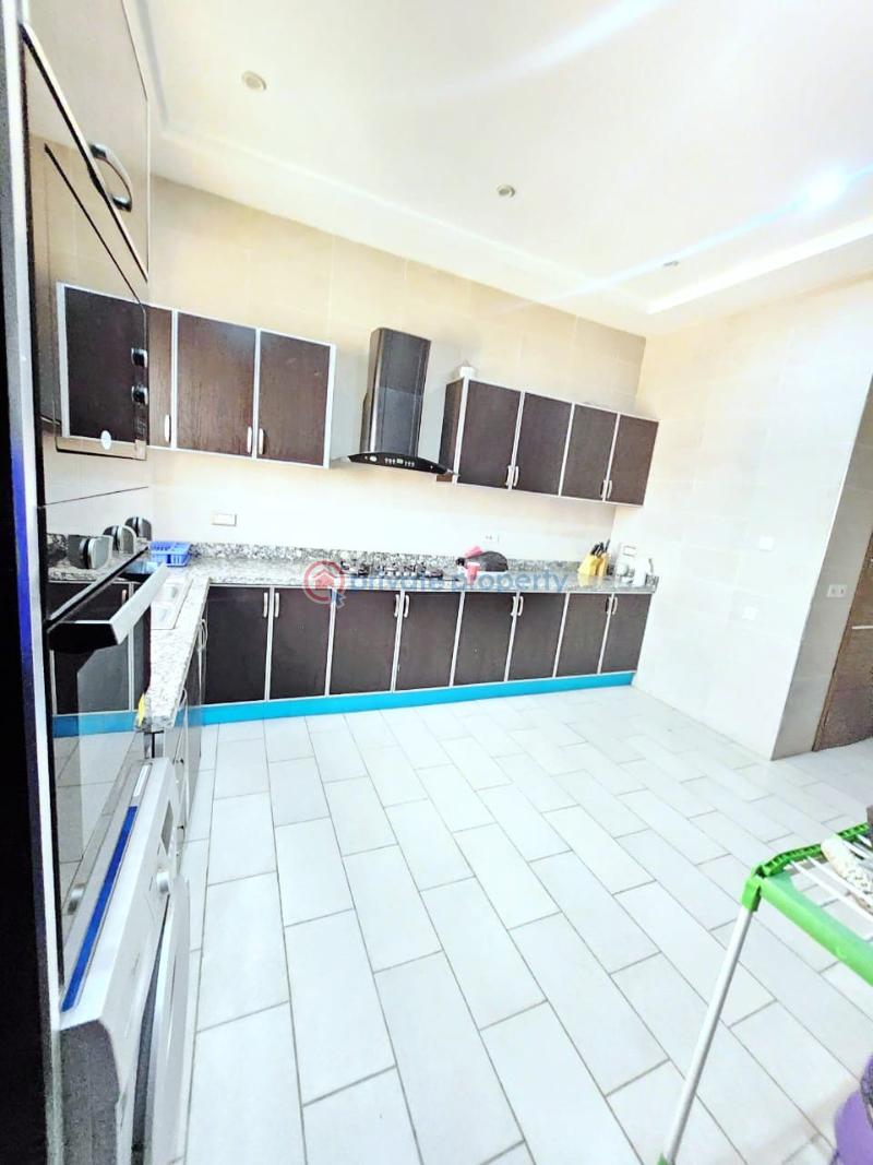 3 bedroom Flat & Apartment For Rent Lekki Right Lekki Phase 1 Lagos - 17