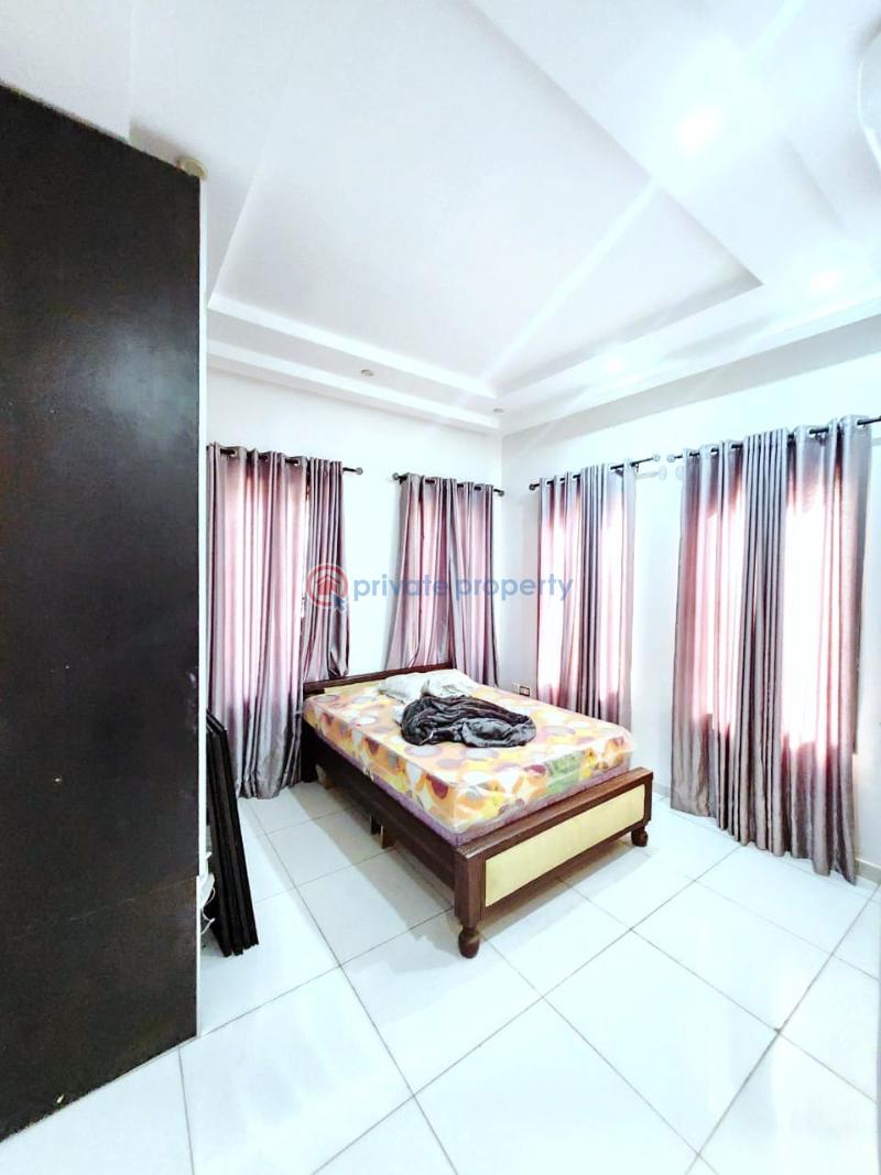 3 bedroom Flat & Apartment For Rent Lekki Right Lekki Phase 1 Lagos - 2