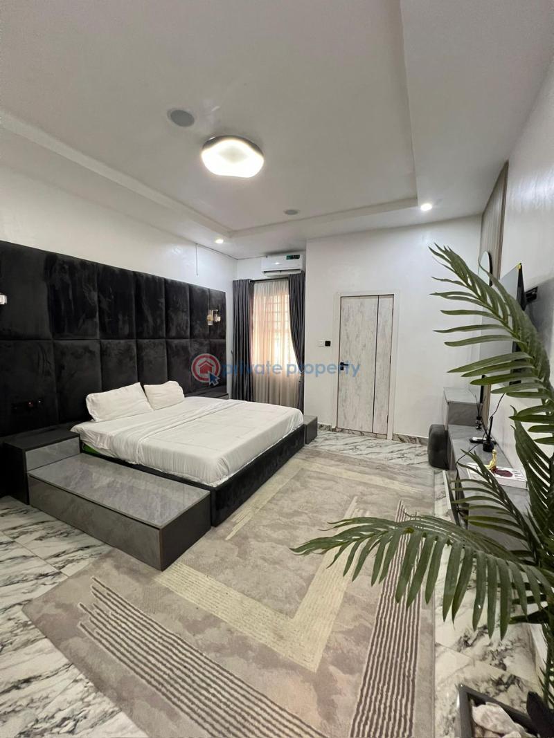 3 bedroom Flat & Apartment For Rent Ikate Elegushi Lekki Lagos - 1